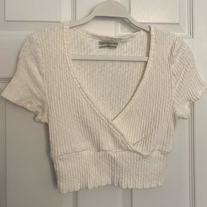 Urban Outfitters Cropped Shortsleeved Knit